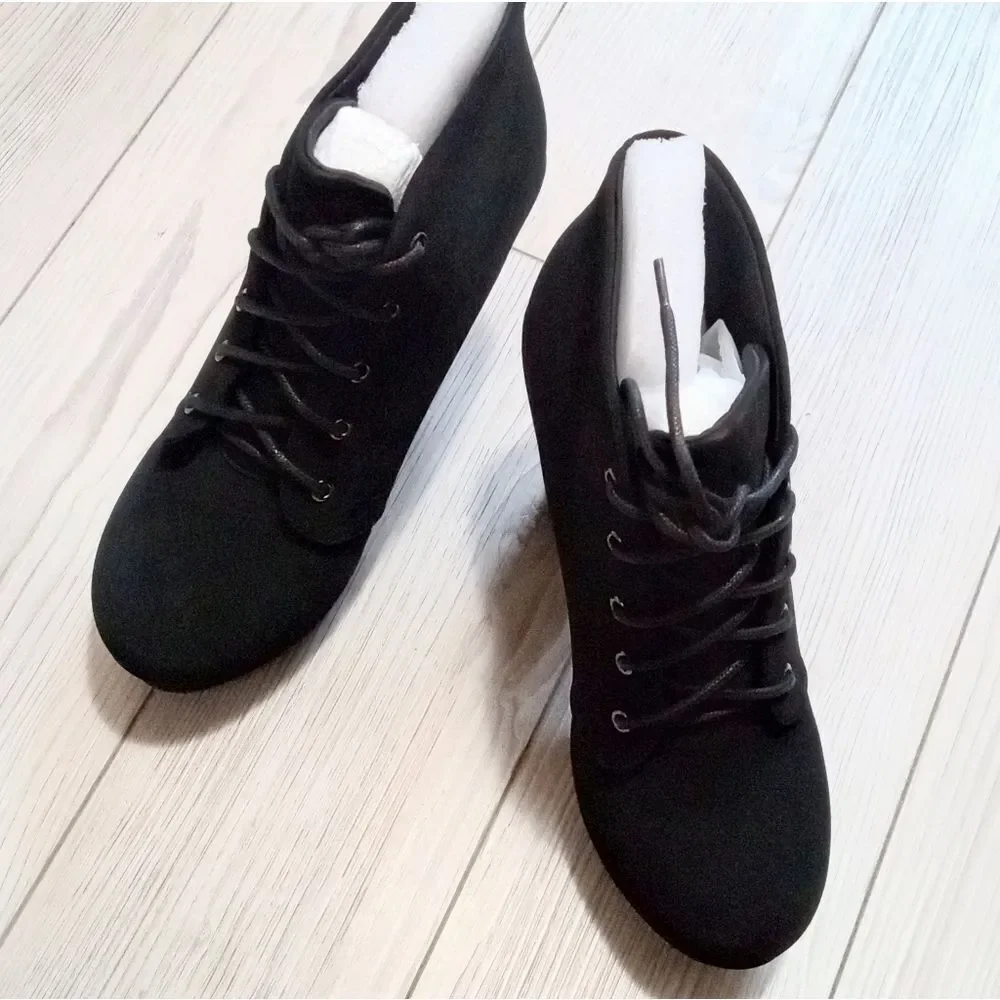 (S-4237) Soda AGENDA-S HEELED BOOTIE Sz 7